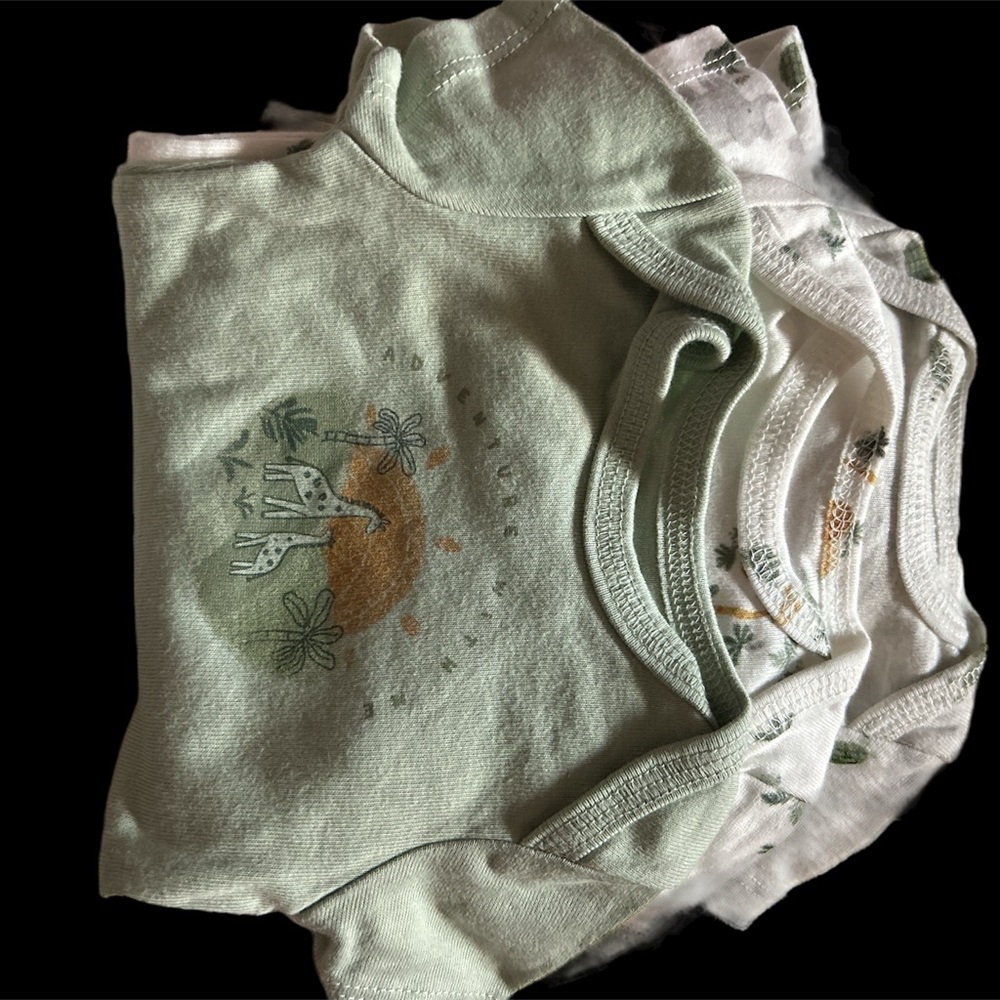 Gerber Green and White Onesies  Soft Cotton One Pieces